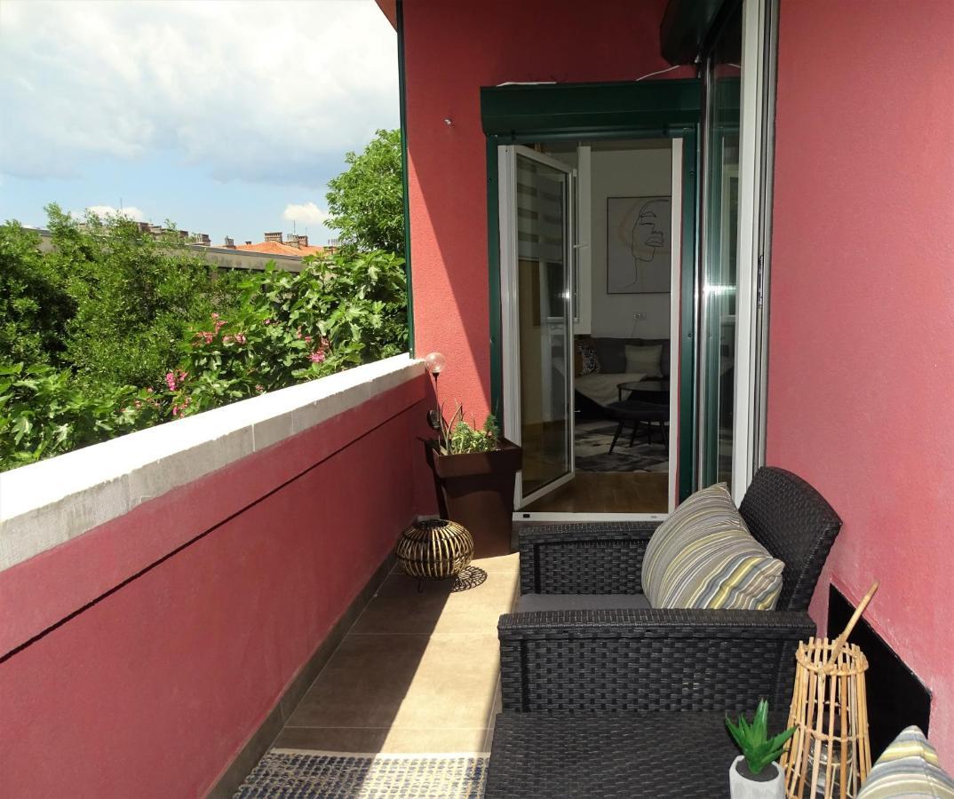 Sunny Oasis Apartment Rijeka Exterior photo